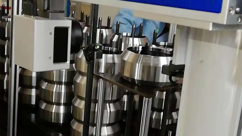 自动化生产线激光打标现场 自动化生产线激光打标现场