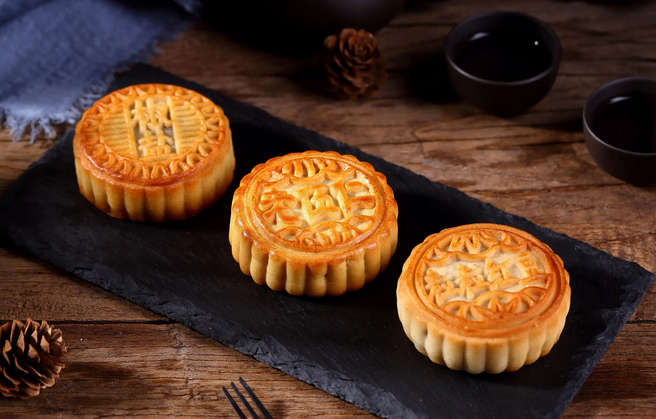 微博热议:月饼包装今年再瘦身,打击“天价”包装 微博热议:月饼包装今年再瘦身,打击“天价”包装