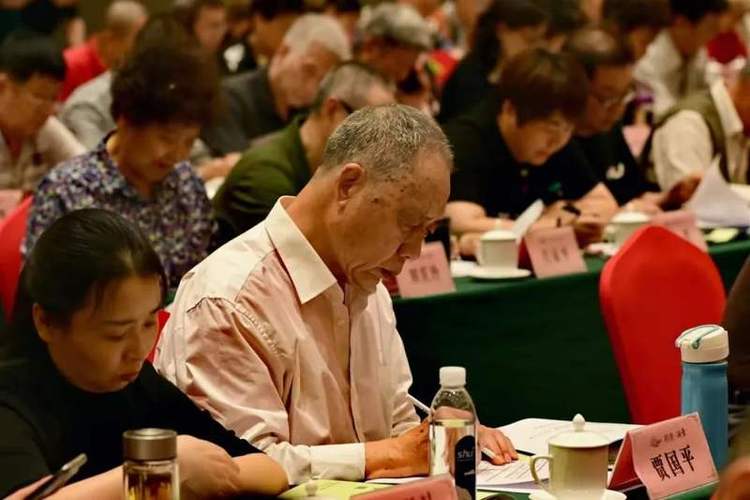 2025澳门天天彩开奖结果查询表和干部驾车致男童死亡与干部开车撞人怎么处理